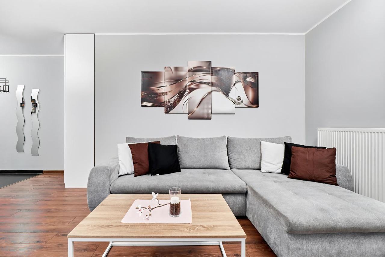 Apartment Wroclaw Sikorskiego With Free Garage By Renters Prestige Exterior foto